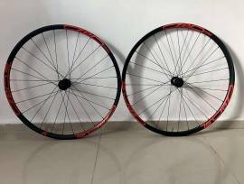 CZERO SL carbon 29 DTSwiss SRAM XD vagy MicroSpline CZERO SL Carbon 29 Mountain Bike Alkatrész, MTB Kerék / Felni / Gumi 29" belső nélküli használt ELADÓ