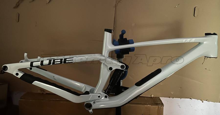 CUBE Stereo C68X Prémium carbon CUBE Fully L váz ÚJ Mountain Bike Alkatrész, MTB Váz, Merev / Fully 29" 131-150 mm nem használt ELADÓ