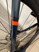 VAN RYSEL  VAN RYSEL Triban RC 520 - M - Shimano 105 Road bike Shimano 105 disc brake used For Sale