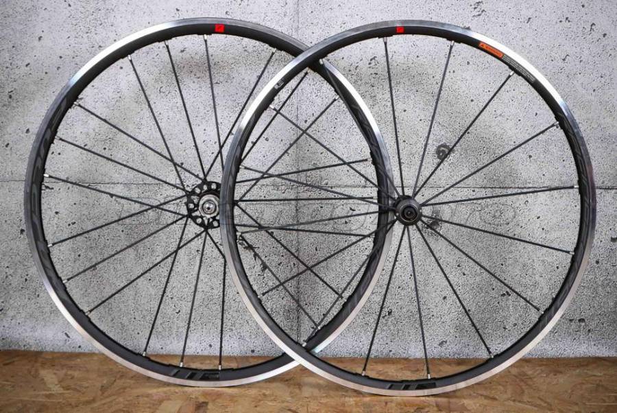 Fulcrum Racing Zero Nite Zero Nite Országúti / Gravel / Triatlon Alkatrész, Országúti Kerék / Felni / Gumi 26" használt ELADÓ