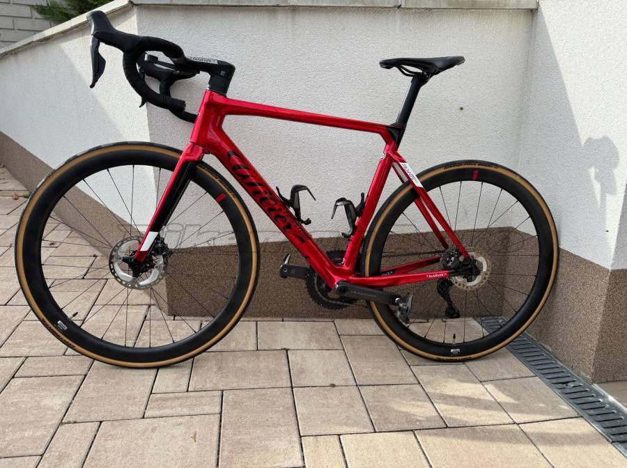 WILIER FILANTE SLR Országúti Shimano Ultegra tárcsafék használt ELADÓ