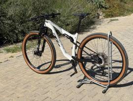 KTM Új 2025 KTM karbon mtb FOX Elite Shimano XT 1*12   Mountain Bike dual suspension Shimano Deore XT new / not used For Sale