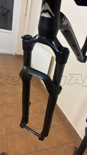 RockShox Recon levegős tapered 100mm boost Recon Mountain Bike Alkatrész, MTB Villa / Rugóstag villa 29" 80-100 mm használt ELADÓ
