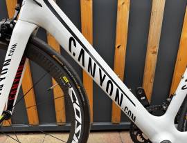 CANYON Aeroad CF Road bike Campagnolo Chorus calliper brake used For Sale