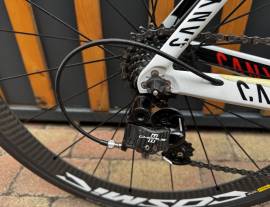 CANYON Aeroad CF Road bike Campagnolo Chorus calliper brake used For Sale