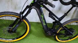 _EGYÉB FRANZ KNEISSL FS03 BOSCH CX 750Wh e-FULLY Elektromos Mountain Bike 29" össztelós / fully Bosch használt ELADÓ