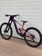 GIANT GIANT Reign SX 2023 FREERIDE/ENDURO/DH Enduro / Freeride / DH 29" elöl 27.5" hátul (Mullet) Shimano Deore használt ELADÓ