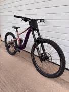 GIANT GIANT Reign SX 2023 FREERIDE/ENDURO/DH Enduro / Freeride / DH 29" elöl 27.5" hátul (Mullet) Shimano Deore használt ELADÓ