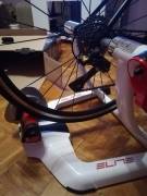 Elite Qubo Fluid Trainer Elite Qubo Fluid Trainer Bike Trainers regular Yes used For Sale