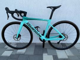 BIANCHI Oltre Race Országúti Shimano 105 tárcsafék használt ELADÓ
