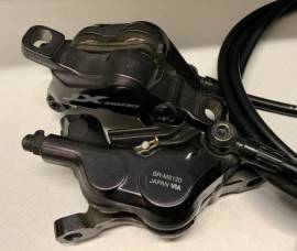 Shimano XT 2025 negydugattyús fékszett Shimano XT BR-M8120féktest,BL-M 8100 fékkar,csövek Mountain Bike Alkatrész, MTB Fék / Fékszett használt ELADÓ