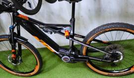 KTM Kapoho Bosch CX Race 750 Fox 36 X2 XT- Elektromos Mountain Bike össztelós / fully Bosch nem használt ELADÓ