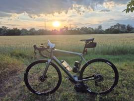 MERIDA Scultura Endurance Országúti SRAM Rival eTap AXS tárcsafék használt ELADÓ