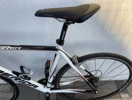 MERIDA Race Lite 904 Országúti Shimano 105 patkófék használt ELADÓ