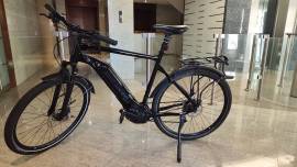GIANT Giant Roam E+GTS Férfi Cross Trekking 2022 Elektromos Trekking/cross 25 km/h Yamaha 401-500 Wh használt ELADÓ