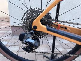 CANYON Grizl CF SL 7 eTap Gravel / CX SRAM Rival eTap AXS disc brake used For Sale