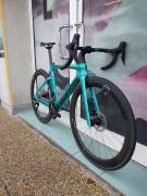 BIANCHI 2026 BIANCHI OLTRE COMP 105 Di2 12sp (50)   Országúti Shimano 105 Di2 tárcsafék új / garanciával ELADÓ