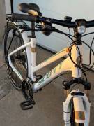SCOTT Sub Sport 10 Deore XT 30 Agydinamó Világítás Trekking/cross disc brake used For Sale