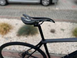 CANNONDALE Synapse Road bike Shimano Ultegra disc brake used For Sale