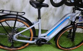DIAMANT TREK ejtett SUV BOSCH CX Gen4 AIR Elektromos Trekking/cross 25 km/h Bosch 601-700 Wh használt ELADÓ
