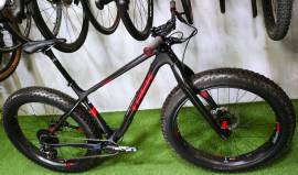 TREK FARLEY FULL CARBON FATBIKE XXX 0km ÚJ WAMPA CF Fatbike nem használt ELADÓ