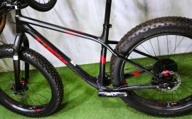 TREK FARLEY FULL CARBON FATBIKE XXX 0km ÚJ WAMPA CF Fatbike nem használt ELADÓ