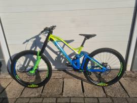 MONDRAKER Summum 2016 L, 27,5 !!! Enduro / Freeride / DH 27.5" (650b) Shimano Zee nem használt ELADÓ