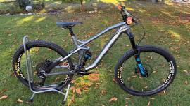 CANYON Strive AL 7, M-es méret, NAGYFELÚJÍTÁS után Enduro / Freeride / DH 27.5" (650b) használt ELADÓ