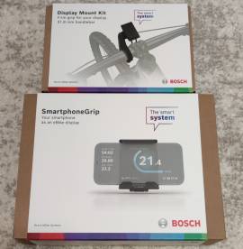 BOSCH Smart System Okostelefon tartó szett(Indukciós töltő is!),ÚJ Bosch Smartphone Grip+Display Mount Kit Computers / GPS / Cameras new / not used For Sale