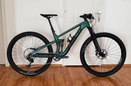 TREK Top Fuel karbon Mountain Bike 29" dual suspension Shimano Deore XT new / not used For Sale