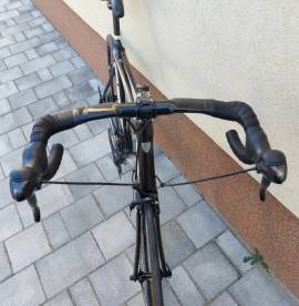 TREK Madone 5.2 Road bike Shimano Sora calliper brake used For Sale