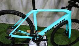 BIANCHI IMPULSO CARBON GRAVEL 2x12 2025 0km Gravel / CX tárcsafék nem használt ELADÓ