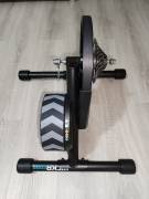 Wahoo Kickr Core garis Wahoo Kickr Core Bike Trainers direct drive Yes Yes used For Sale