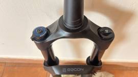 RockShox Recon levegős tapered 100mm boost Recon Mountain Bike Alkatrész, MTB Villa / Rugóstag villa 29" 80-100 mm használt ELADÓ