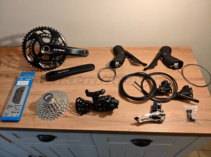 Új GRX 610/820 komplett szett 2×12 GRX 610/820 Országúti / Gravel / Triatlon Alkatrész, Országúti Fék / Fékváltókar mechanikus nem használt ELADÓ