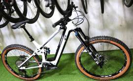 _EGYÉB CONWAY eFully BOSCH CX 750 FOX 36 12sp Elektromos Mountain Bike 29" össztelós / fully Bosch nem használt ELADÓ