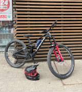 Lapierre Spicy CF 7.9 Team váz LAPIERRE Spicy CF 7.9 Team Mountain Bike Alkatrész, MTB Váz, Merev / Fully 161-180 mm használt ELADÓ