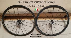 Fulcrum Racing Zero C17 karbon országúti kerékszett. Használt, új állapotú! 1300gr/pár! .  Országúti / Gravel / Triatlon Alkatrész, Országúti  Kerék / Felni / Gumi használt ELADÓ