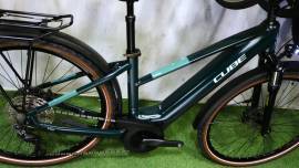 CUBE TOURING BOSCH SMART 75Nm 625Wh Elektromos Trekking/cross 25 km/h Bosch használt ELADÓ