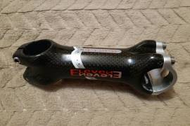 Eleven karbon, alu kormányszár (stucni). Újszerű! 28.6/31.8/120mm.  . Road Bike & Gravel Bike & Triathlon Bike Component, Road Bike Handlebars / Stems / Grips used For Sale