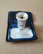 Új ahead-es karbon vagy alu villába való rögzítő dió, 28.6-os (1-1/8