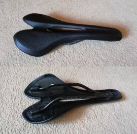 Új karbon nyereg (3K carbon). 139gr., 145x275mm. . Road Bike & Gravel Bike & Triathlon Bike Component, Road Bike Saddles & Seat Posts new / not used For Sale