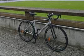 TRIBAN RC 100 Országúti használt ELADÓ