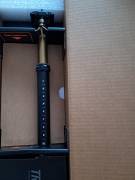 Új FOX Transfer SL 30,9 Könnyű dropper kashima FOX transfer SL Mountain Bike Alkatrész, MTB Nyereg / Nyeregcső 80 mm alatt nem használt ELADÓ