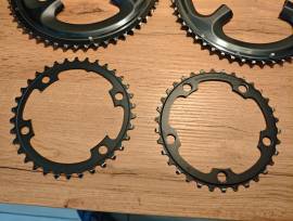 Jó állapotú Ultegra lánctányérok  FC-6800 Országúti / Gravel / Triatlon Alkatrész, Országúti Hajtásrendszer használt ELADÓ