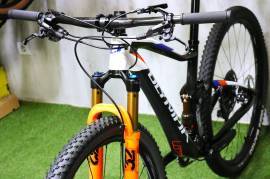 OLYMPIA F1X FULL  CARBON FOX KASHIMA Mountain Bike 29" össztelós / fully használt ELADÓ