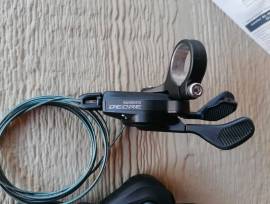 új shimano 12 seb.váltókarok slx,deore Mountain Bike Alkatrész, MTB Váltó / Váltószett nem használt ELADÓ