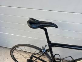 BMC BMC TEAMMACHINE SLR02 ULTEGRA Di2 CARBON 5 Országúti Shimano Ultegra Di2 patkófék használt ELADÓ