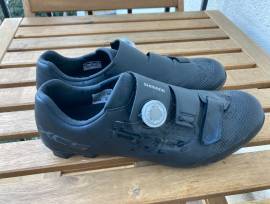 Shimano SH-XC 502 Wide cipő Shimano SH-XC 502 Wide  Cipő / Zokni / Kamásli 44 Országúti, MTB, Gravel használt férfi/unisex ELADÓ