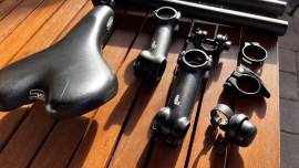 KTM Alkatrészek KTM Mountain Bike Alkatrész, MTB Kormány / Stucni / Markolat használt ELADÓ